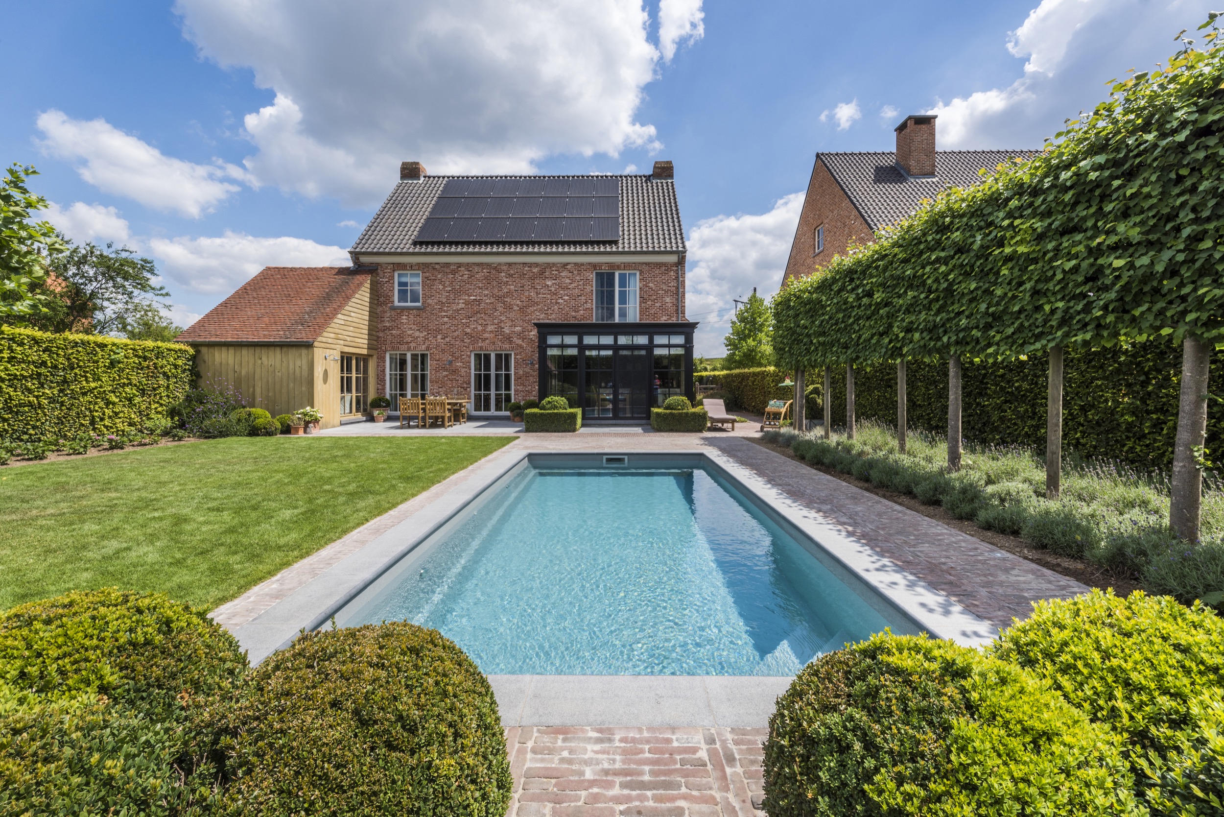 briliant-74-nova-gray-compass-pools-belgium-2500px-04.jpg Compass BRILLIANT 74 - Montažni bazen.